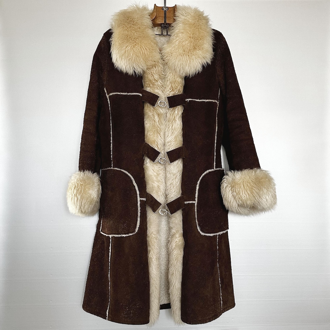 Natural Mongolian Sheepskin Coat with Lapels - Brown