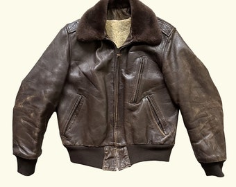 Stunning 40s/50s Vintage Flight Jacket Windward | Distressed Stunning 40s/50s Vintage Flight Jacket Windward | Distressed