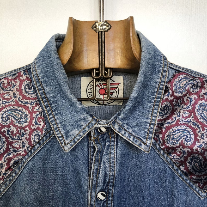 Camisa jeans vintage | Estilo cowboy com pala paisley | Indiana Rock | Tamanho G imagem 3