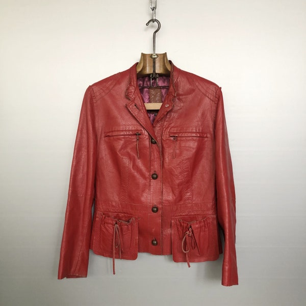 veste en cuir rouge vintage