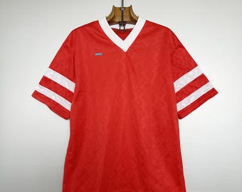 Vintage Sport Jersey | Vibrant Red & White Stripes | DECATHLON France | Size M