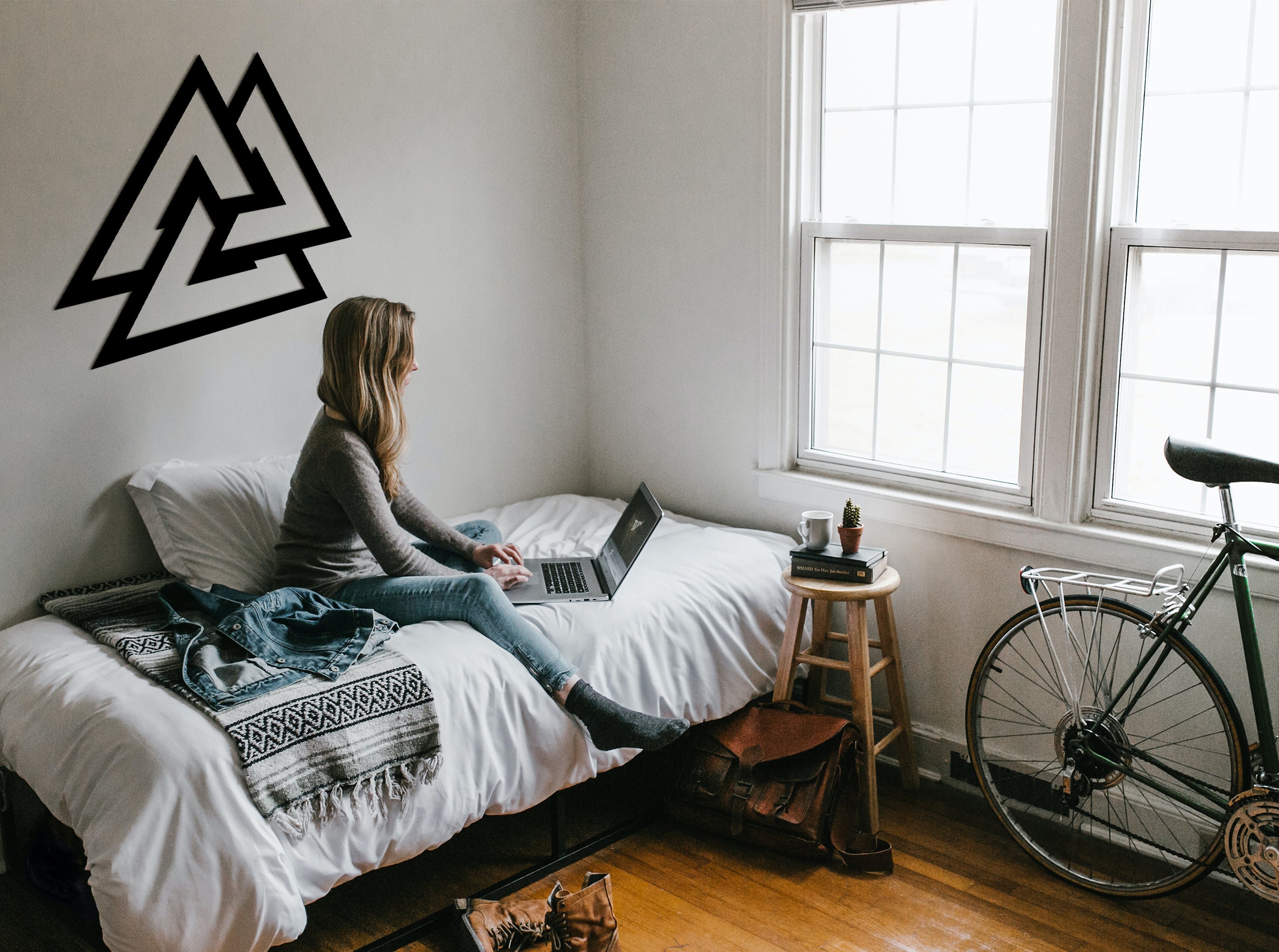 Valknut Wood Wall Art, Viking Age Home Decor, Norse Mythology House