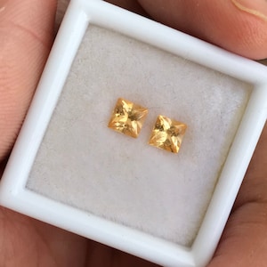 4x4mm Square Princess Cut 0.81ct Natural Yellow Sapphire 1 Pair Loose Gemstones