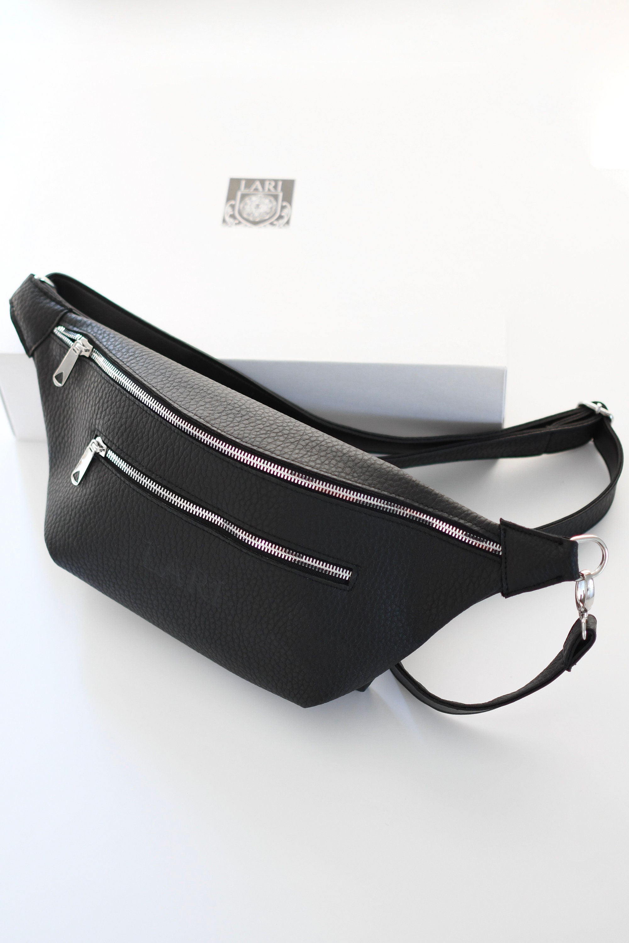 Faux Leather Fanny Pack Men Vegan Leather Bum Belly Waist Pack 