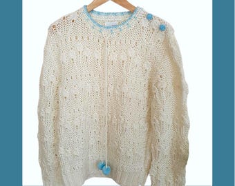 1960s 18 Karat Fuzzy Blue Pullover Sweater Size Large, Vintage 60s 
