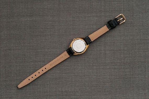 Vintage French mechanical 70s womens watch, gold … - image 10