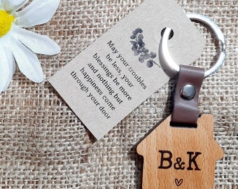 New Home Schlüsselanhänger von Daisydoors, neues Zuhause, Schlüsselring, neues Zuhause Geschenk, Einweihungsgeschenk, personalisierter Schlüsselanhänger