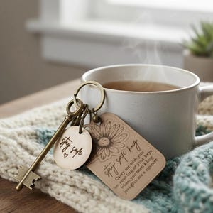 Little Hug Keyring: Pocket Hug with poem image 11