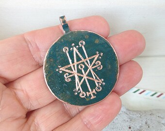 Sigillo di Astaroth Sigil Keychain sigillo di Astaroth Sigil Keychain Everyday Gift Key Chain in bronzo o in rame regalo unico portachiavi personalizzato con catena portachiavi Sigillo di Astaroth Sigil Keychain sigillo di Astaroth Sigil Keychain Everyday Gift Key Chain in bronzo o in rame regalo unico portachiavi personalizzato con catena portachiavi