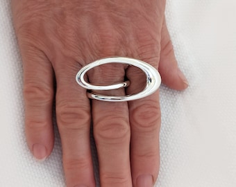 Infinite loops silver ring, Contemporary sterling silver ring | Nekes Jewelry