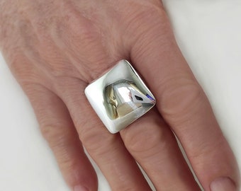 Square silver ring, Contemporary sterling silver geometric ring, Modern minimalist square-top shaped ring | Nekes Jewelry