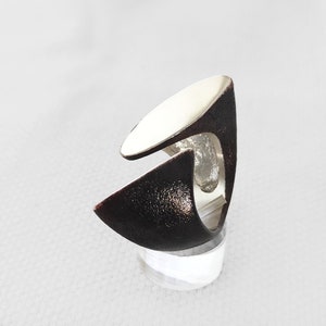 The substantial oval duo ring, Sterling silver ring, Modern statement ring, Minimalist open ring, Contemporary ring for women, Fashion ring