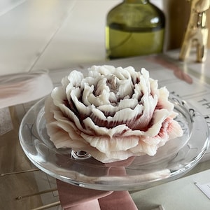 Rose flower candle | ombré effect candle | home decor item | Valenite&#39;s day gift | Mother&#39;s Day