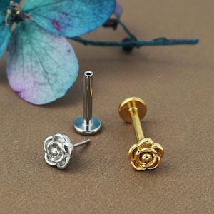 1 Pc Push in Flat Back Romantic Rose Floral Blossom Stud Earring in Stainless Steel or Golden Colour, Sweet Flower Dainty Ear Lobe Piercing