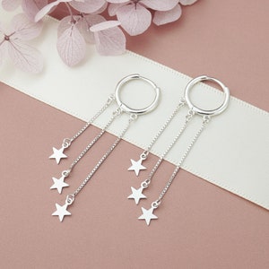 Pair of Trio Stars Huggie Hoop Earring in Sterling Silver with Dangly Celestial Charm, Dainty Tassel Triple Chains on Loop Ear Lobe Piercing