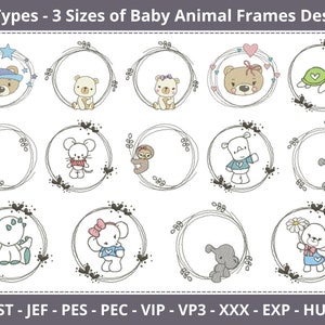 Könnte beinhalten: 14 verschiedene Stickmotive mit Babytieren in Rahmen. Die Motive umfassen einen Bären, eine Schildkröte, eine Maus, ein Faultier, ein Flusspferd, einen Elefanten, einen Dinosaurier und ein Kaninchen. Die Motive sind in drei Größen erhältlich.