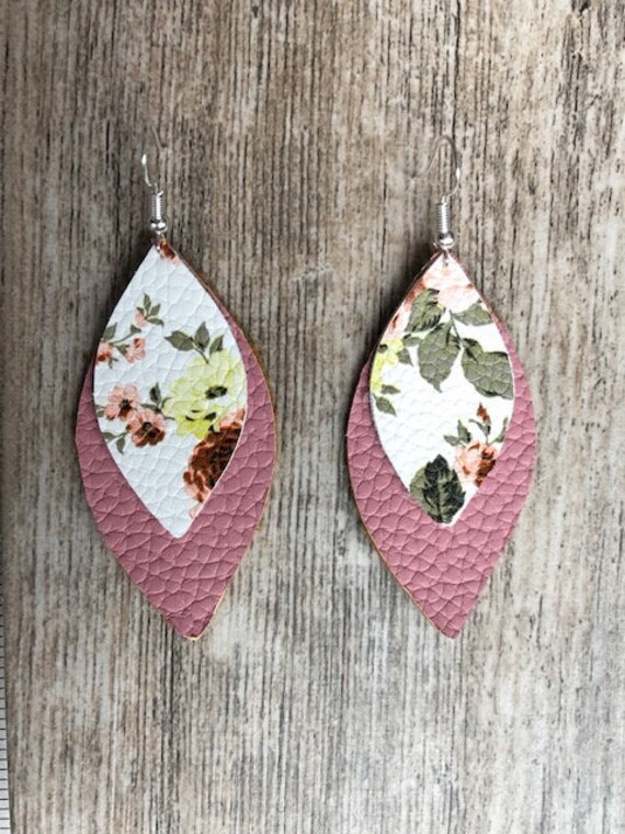 Beautiful Faux Leather Floral Pattern Earrings Flowers Black Pink Blue Purple Peach Double Sided Soft Country Southern Girl Homestead Flower Earrings Jewelry Valresa Com