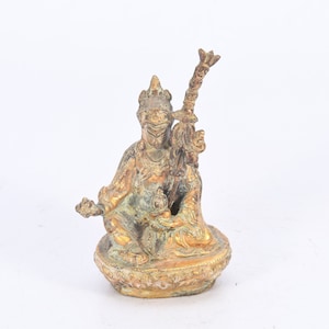 Guru Rinpoche Padmasambhava Gold Gilted Figurine Handmade sculpture Home Decorative Blessing God Meditation Buddha Nepal