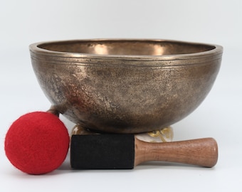 Rare Antique Tibetan & Himalayan Singing And Healing Bowls Relaxation Antique Spiritual Singing Bowl Meditation Tibetan Singing Bowl