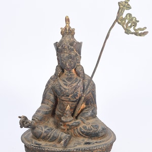 Bronze Guru Rinpoche Padmasambhava Statue handmade tibetan Nepal Buddhism statue Buddhist Padmasambhava Statue