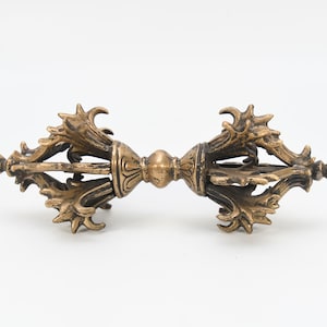 Brass  Buddhist Antique Tibetan Iron Dorje Vajra Unique handmade ritual Dorje Real Tibetan Vajra Dorje Tibet - Nice piece to meditate