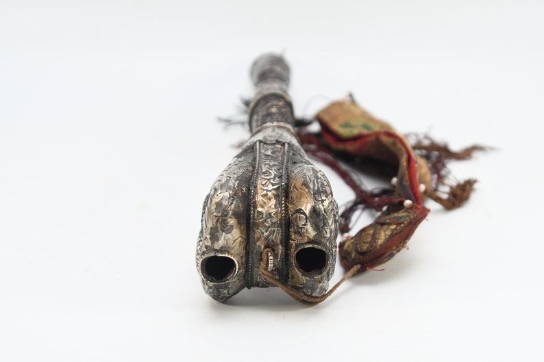 Double Mahakala Hand Carved Kangling Tibetan Silver Inlay Ritual Trumpet Vintage Used Traditional Trumpet Shaman Tibet Buddhism From Nepal image 8