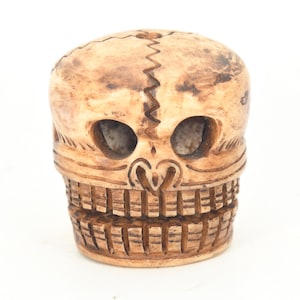 Antique Handmade Bone Skull Bead Tibetan Tribal Ritual Craft Ethnic Collectible Art Decor Amulet Talisman