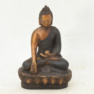 Meditation Pose Lord Buddha Tibetan Sculpture Antique Decoration Buddhist Blessing Healing Hand Carved Statue Nepal