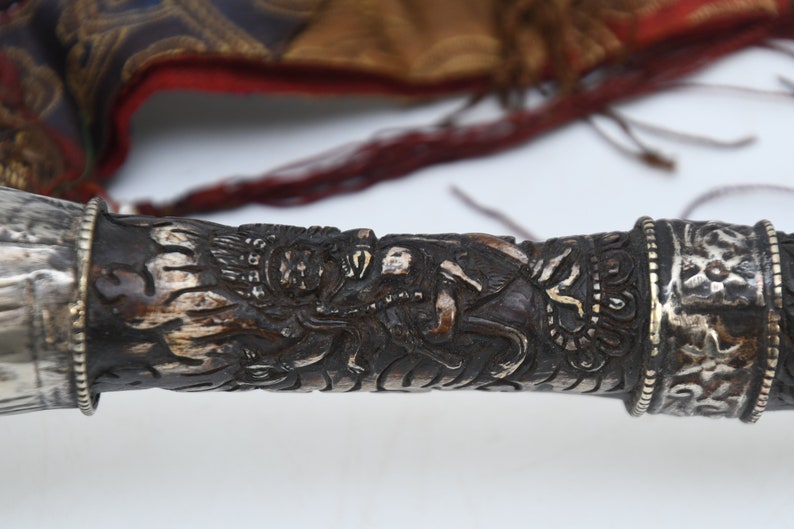 Double Mahakala Hand Carved Kangling Tibetan Silver Inlay Ritual Trumpet Vintage Used Traditional Trumpet Shaman Tibet Buddhism From Nepal image 5