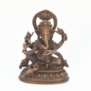 Copper Crafted Lord Ganesha sculpture Ganpati God Worship blessing antique figurine meditation Nepal