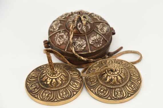 【098】SPECIAL GOLD BROWNティンシャ・アスタマンガル ティンシャ】アスタマンガル(約6.5cm)/Tingsha Ashtamangala