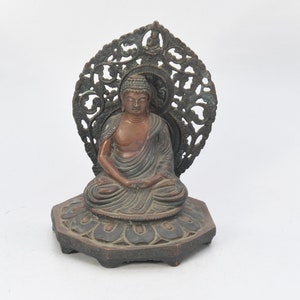 Antique Decorational Copper Crafted Lord Buddha Meditating Buddhist Sculpture Buddha Meditation Figurine Statue Nepal