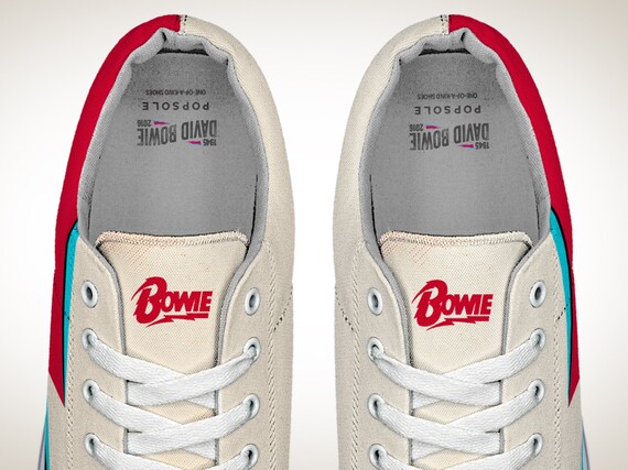 Skate shoes on sale with lightning bolt