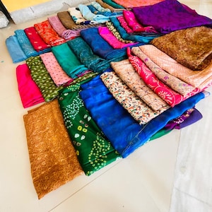 Vintage Floral Silk Saree: 1 Pcs Upcycled Indian Fabric, 5 Yard Sari