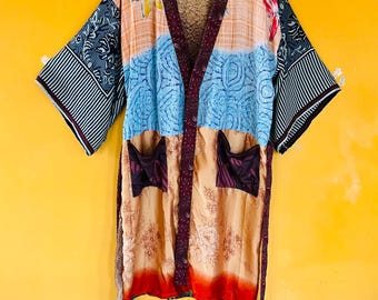 Kimono Sari in seta lavorato a mano assortito / Vestaglia vintage in tessuto riciclato / Giacca spolverino boho