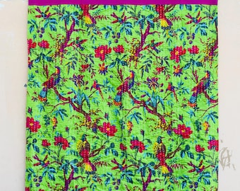 Cortina acolchada Kantha de jardín verde: sari de algodón reciclado, decoración india