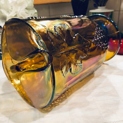 Colony Harvest Carnival Glass Amber shops 9 Piece Pitcher Cooler Set Grapes Leaves