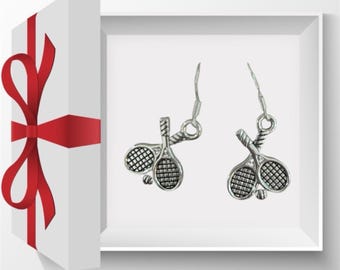 Boucles d'oreilles sur le thème du tennis sur fil d'argent sterling 925, breloques raquettes et balle