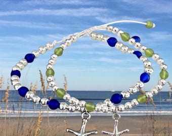 Bracelet à breloques étoiles de mer en argent avec perles de style verre de mer bleu cobalt ou vert péridot, bijoux de plage, cadeau sirène