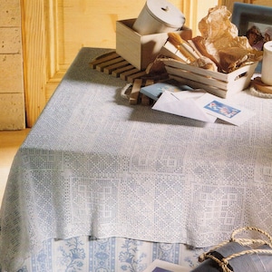 Vintage Crochet warm welcome tablecloth pattern