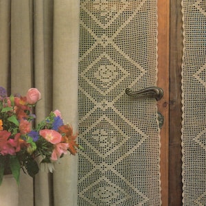 Vintage Crochet Floral Trellis Curtain Pattern