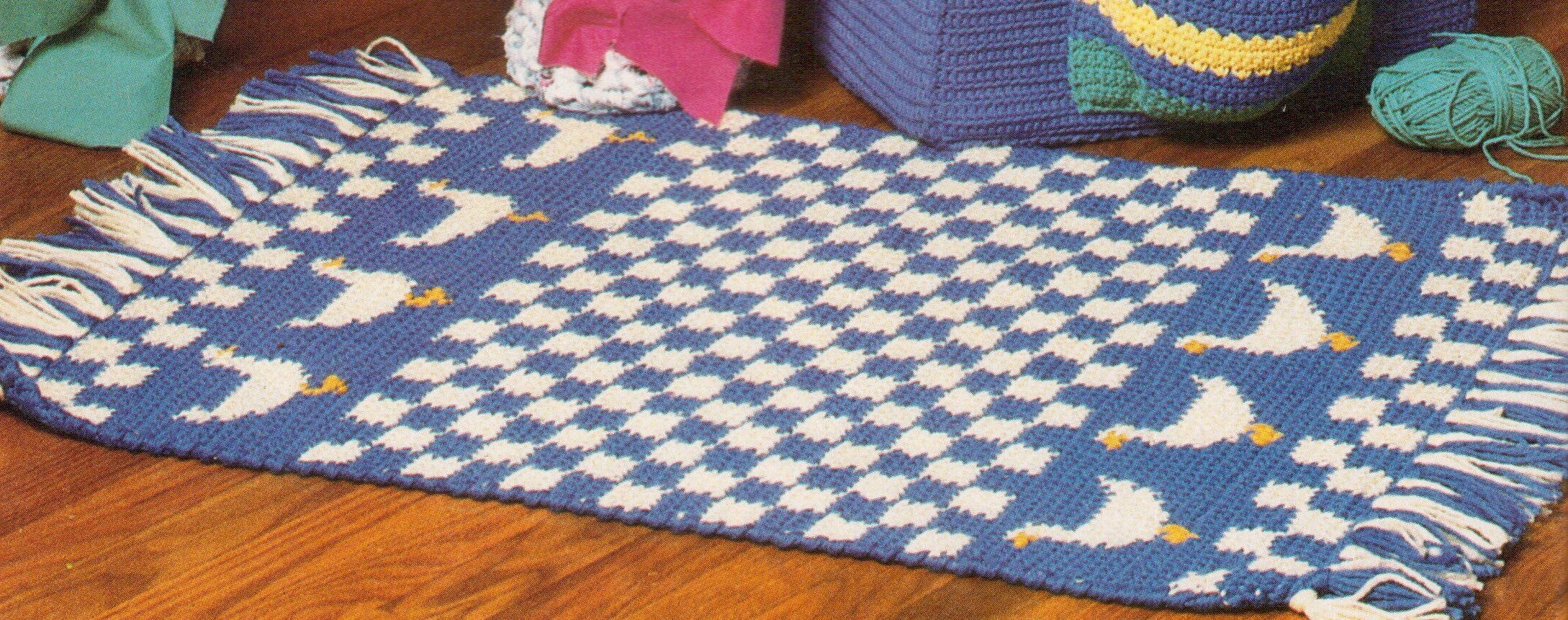 Crested Rug Pattern Vintage Crochet Goose Rug Pattern - Etsy