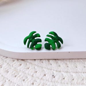 Monstera leaf earrings, monstera stud earrings mini posts, botanical jewelry, green houseplant, handmade christmas gift