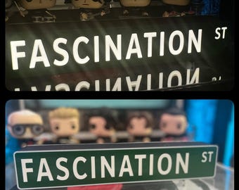 Fascination Street LED Light Box – Inspired by The Cure USB-Powered, Dimmable, Wall-Mountable
