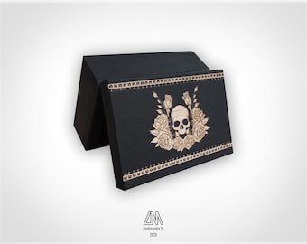 Small, black, engraved box 11 x 7.5 | Goth | Gothic Decor | Classy | Jewelry / Jewellery box | Keepsake | Perfect for gift | Witchy | Beige