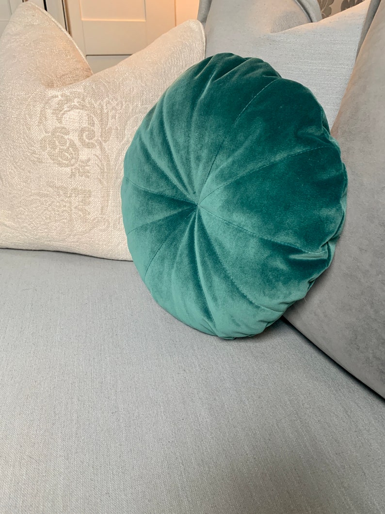 Velvet Round Cushion Emerald Green Cushion Home Decor Etsy UK