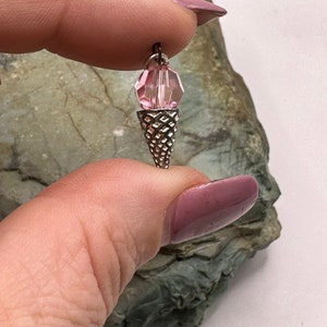 Pendentif cornet de crème glacée à facettes en argent sterling et rose 3/4 » (2794)