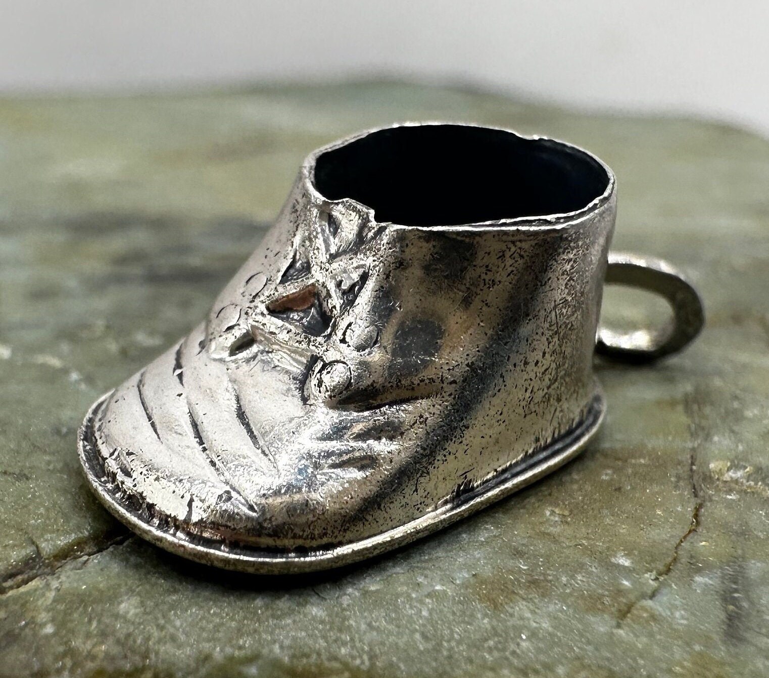 ヴィンテージ スターリング シルバー ベビー ブーティ シュー チャーム