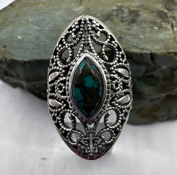 Sterling Silver Statement Turquoise Ring Size 9 (… - image 1
