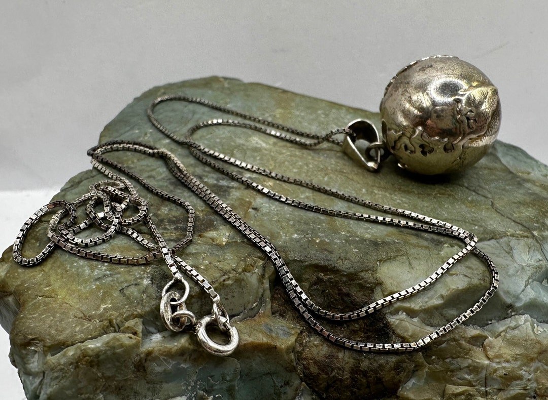 【海】純銀　大判　5両　手彫　造幣局ホールマーク　重量約39.5g　箱付 海】純銀 大判 5両 手彫 造幣局ホールマーク 重量約39.5g 箱付